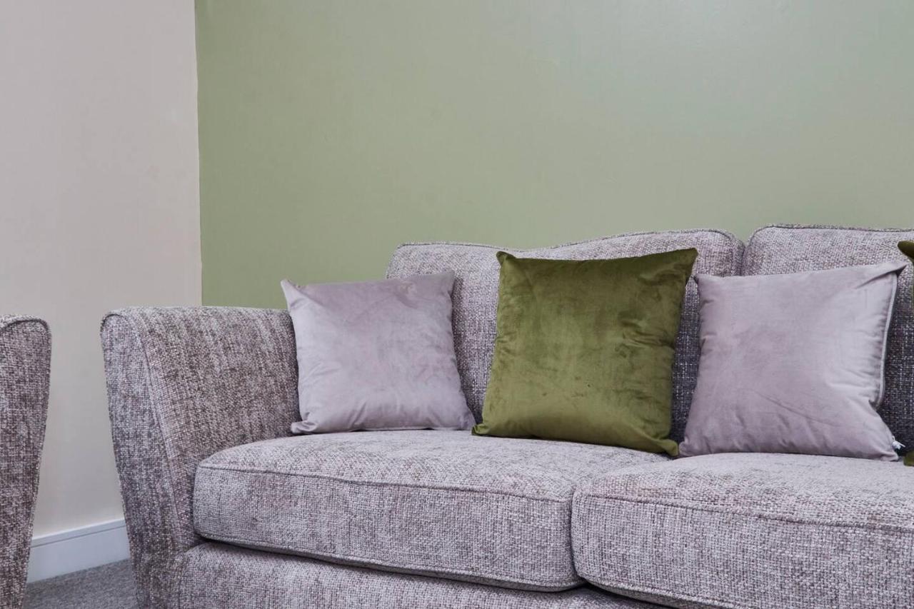 Stylish City Centre House - Parking & Garden Sheffield Esterno foto